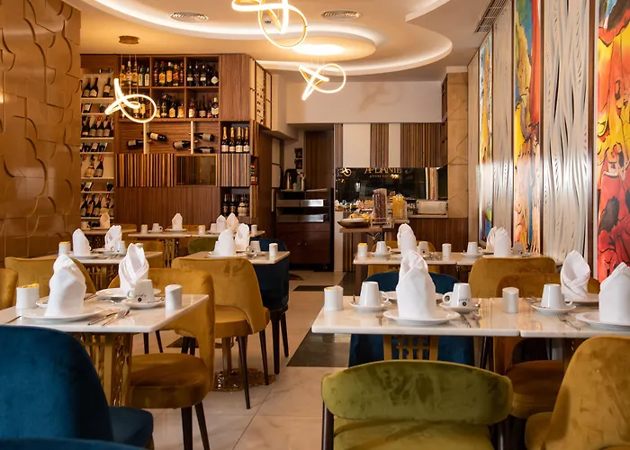 Be Poet Baixa Hotel 3*