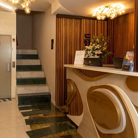 Be Poet Baixa Hotel 3*