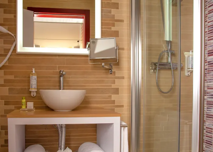 Be Poet Baixa Ξενοδοχείο 3*