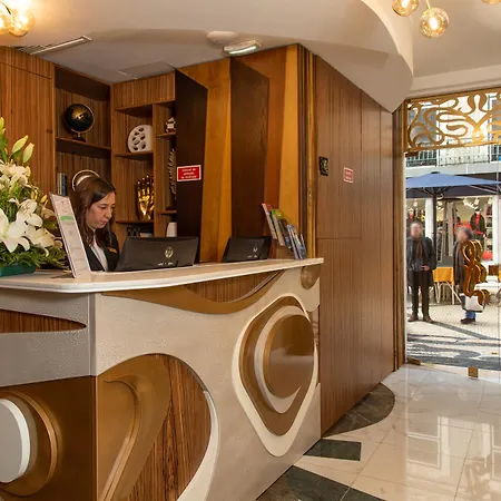 Be Poet Baixa Hotel 3*