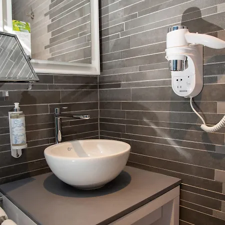 Be Poet Baixa 3*